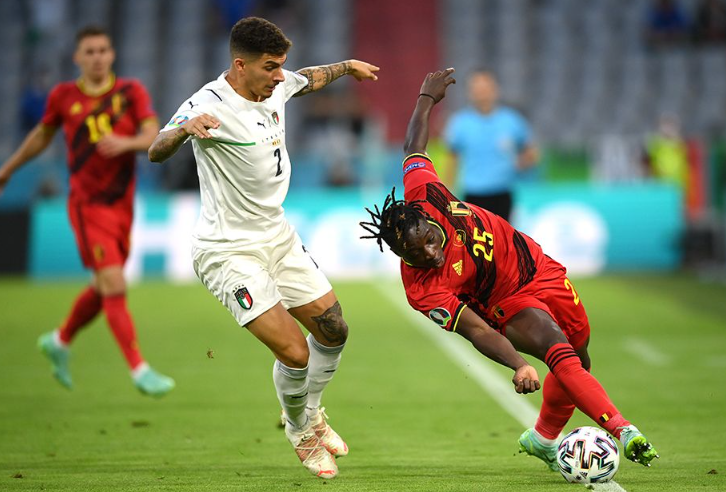 Harry Maguire Jogador do mês da Premier League e defensor-chave do Manchester United